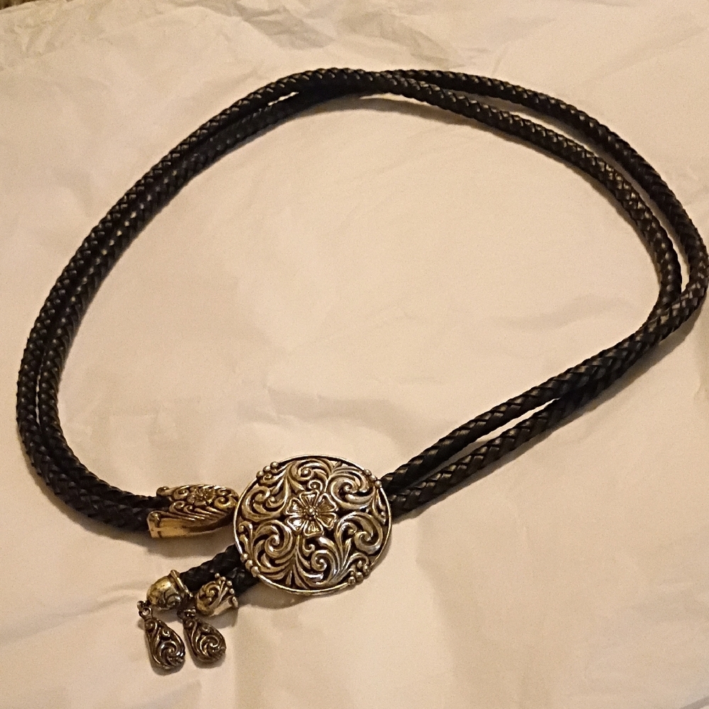 Elegant Black and Silver Women's Belt